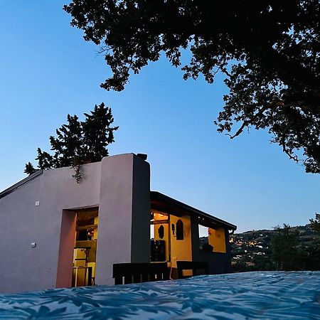 Bombrelais Bed & Breakfast Apice Екстериор снимка