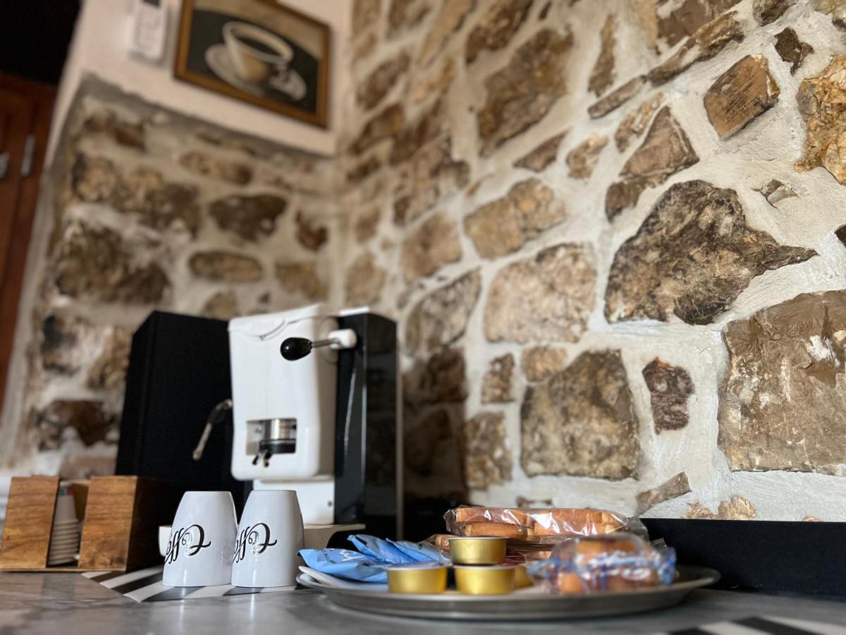 Bombrelais Bed & Breakfast Apice Екстериор снимка